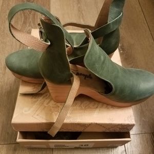 Free People Green Cedar Clog